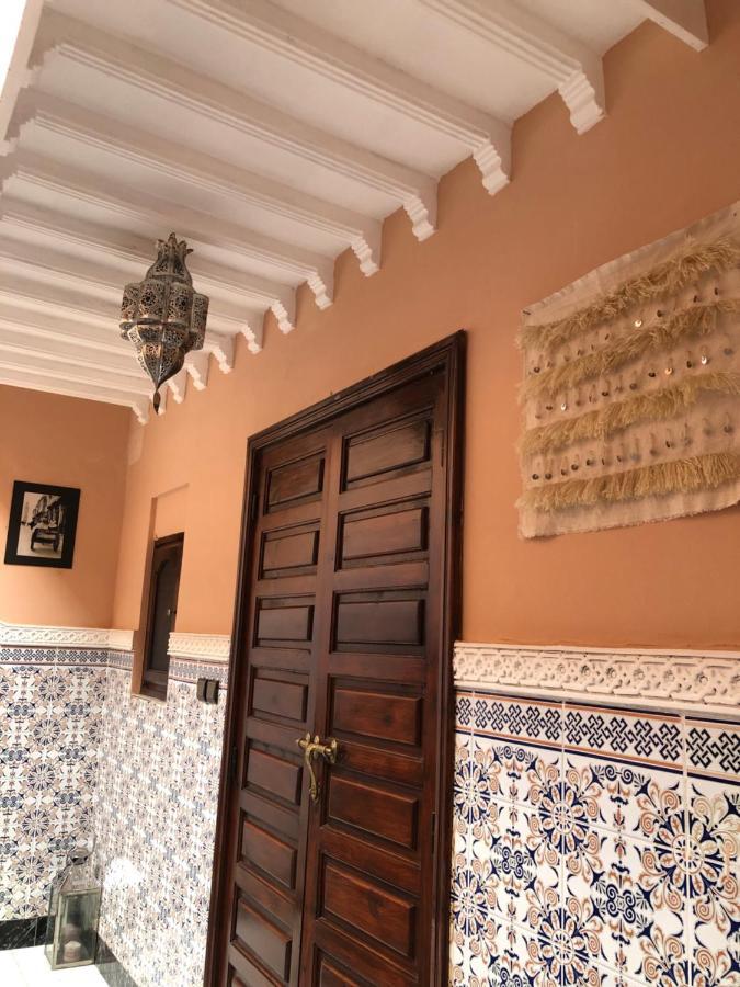 Riad Ramona Lqariya Seyaheya Marrakesh Bagian luar foto