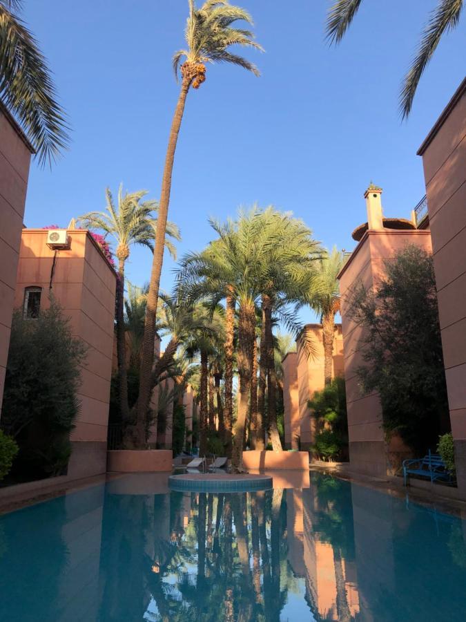 Riad Ramona Lqariya Seyaheya Marrakesh Bagian luar foto