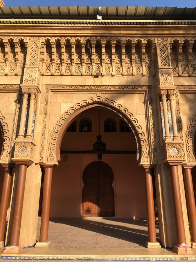 Riad Ramona Lqariya Seyaheya Marrakesh Bagian luar foto