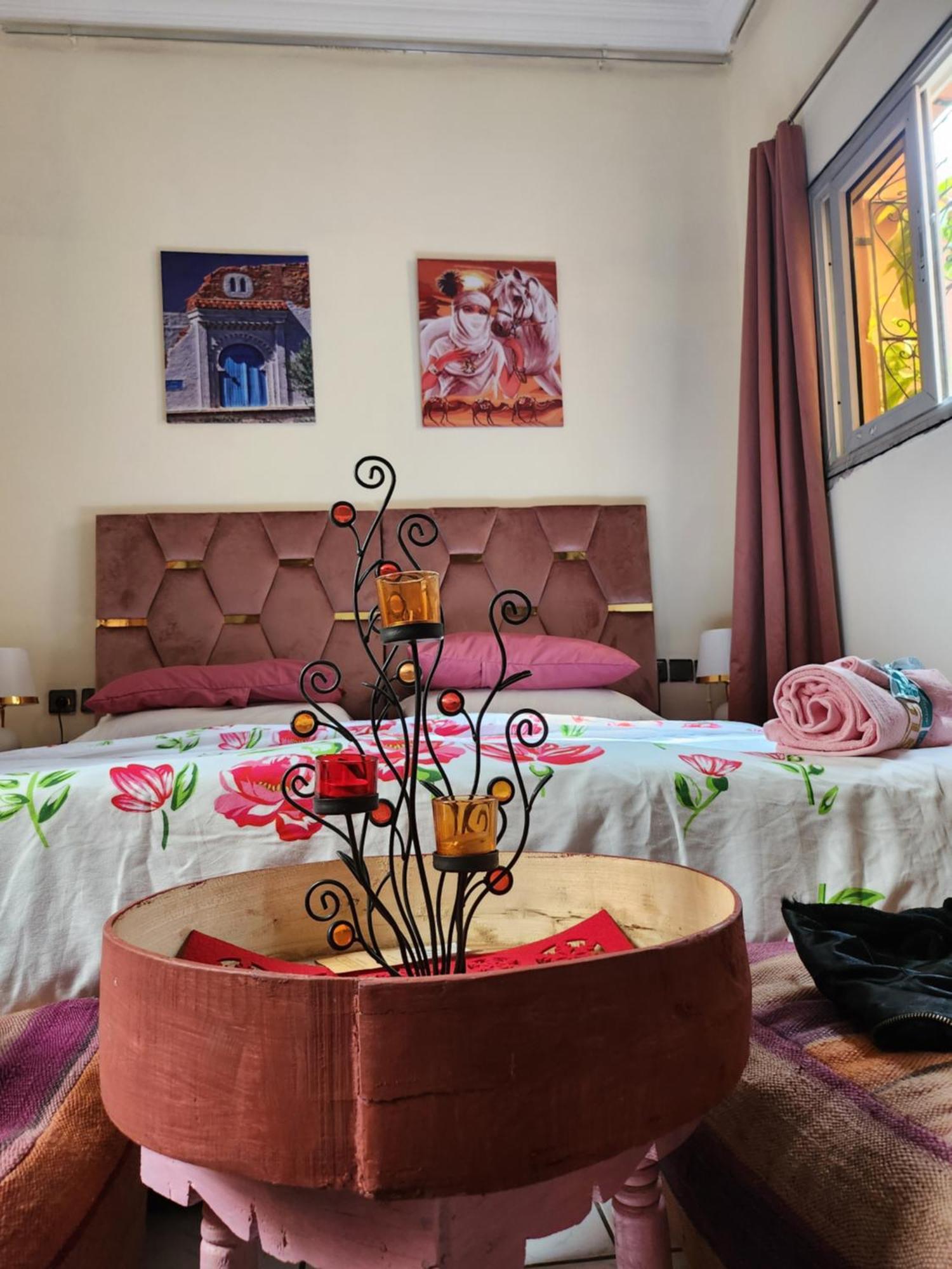 Riad Ramona Lqariya Seyaheya Marrakesh Bagian luar foto